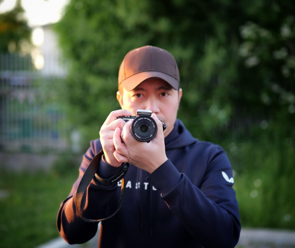 Joel Tejero in Action with his camera taking pictures